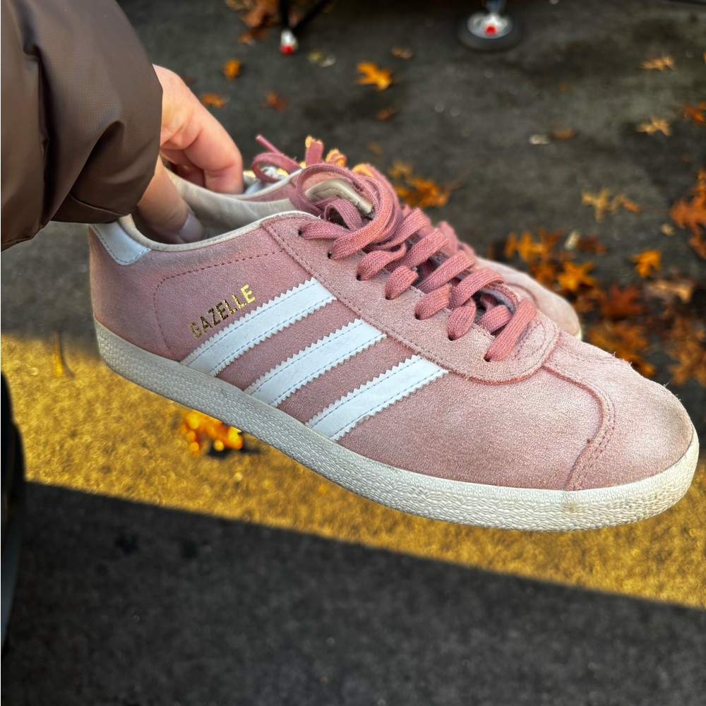 Adidas Gazelle Women's Sneakers in Pink and White
